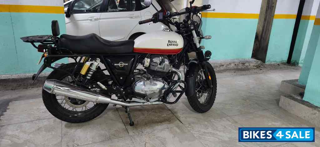Bakers Express Royal Enfield Interceptor 650 Twin