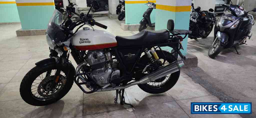 Bakers Express Royal Enfield Interceptor 650 Twin