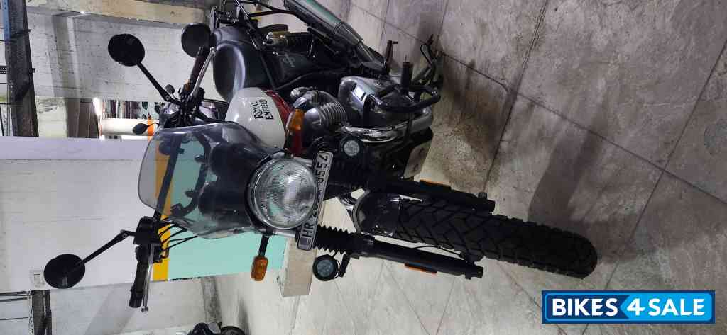 Bakers Express Royal Enfield Interceptor 650 Twin