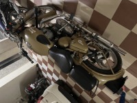 Royal Enfield Classic 500