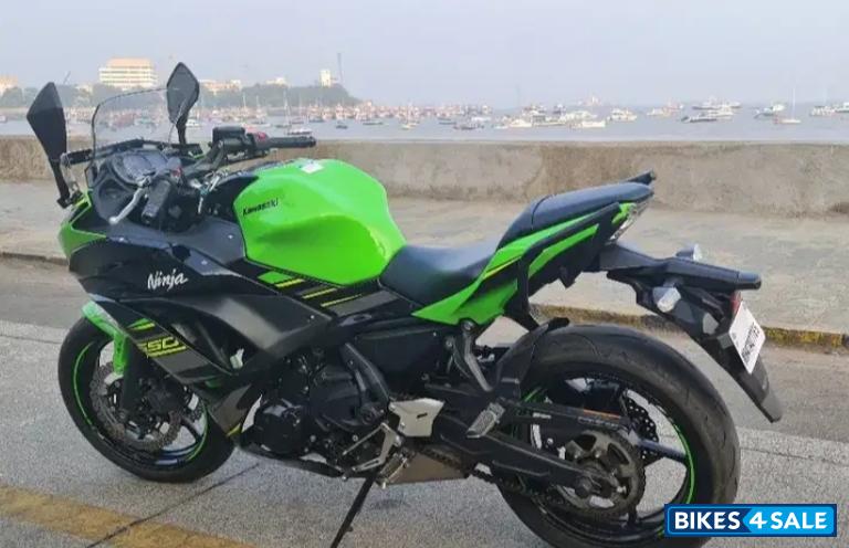 Lime Green Kawasaki Ninja 650 BS6 2021