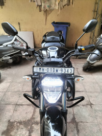 Black Suzuki Gixxer BS6