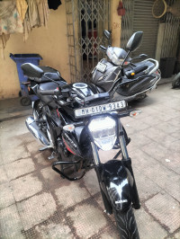 Black Suzuki Gixxer BS6