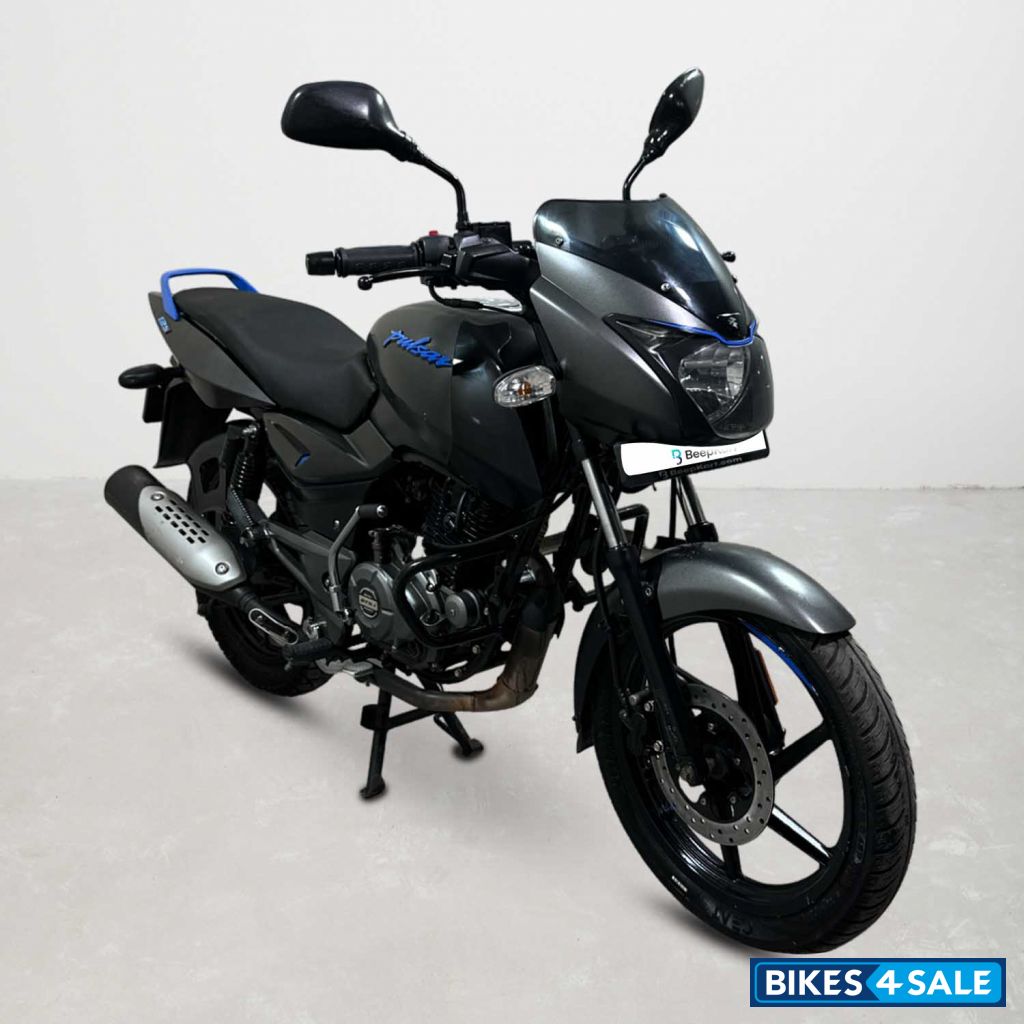 Bajaj Pulsar 125