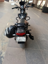 Bajaj Avenger Street 220