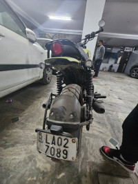 Olive Green Yezdi Scrambler Dual Tone