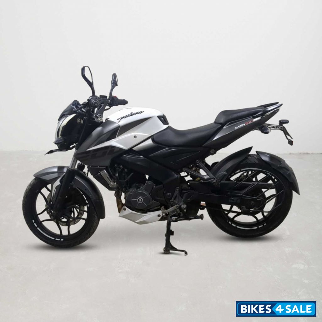 Bajaj Pulsar NS200