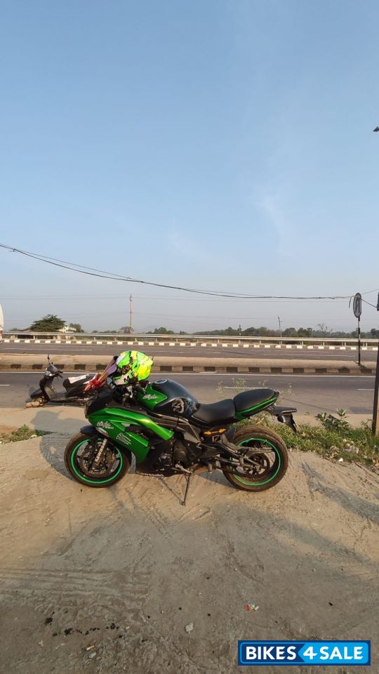 Green Kawasaki Ninja 650R
