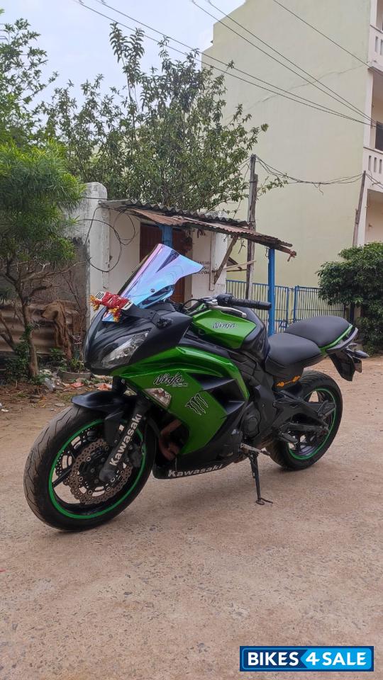 Green Kawasaki Ninja 650R