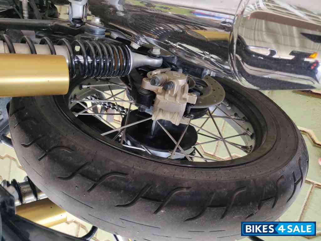 Downtown Drag Royal Enfield Interceptor 650 Twin