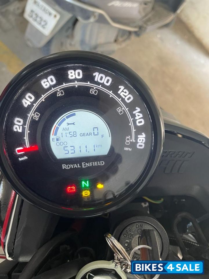 Royal Enfield Scram 411