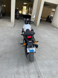 Royal Enfield Scram 411