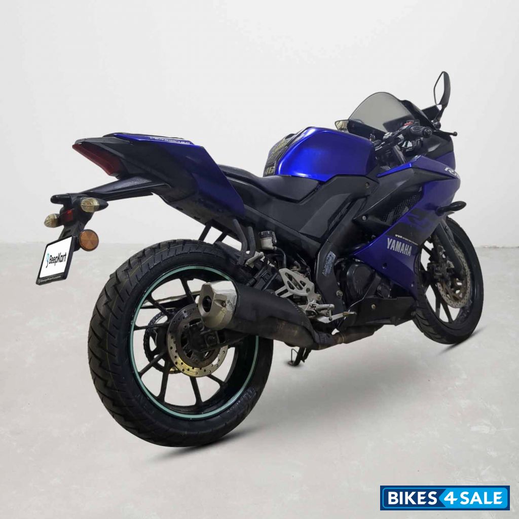 Yamaha YZF R15 V3