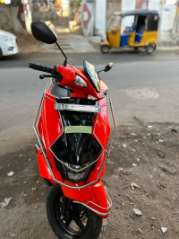 Suzuki Avenis 125 Ride Connect Edition