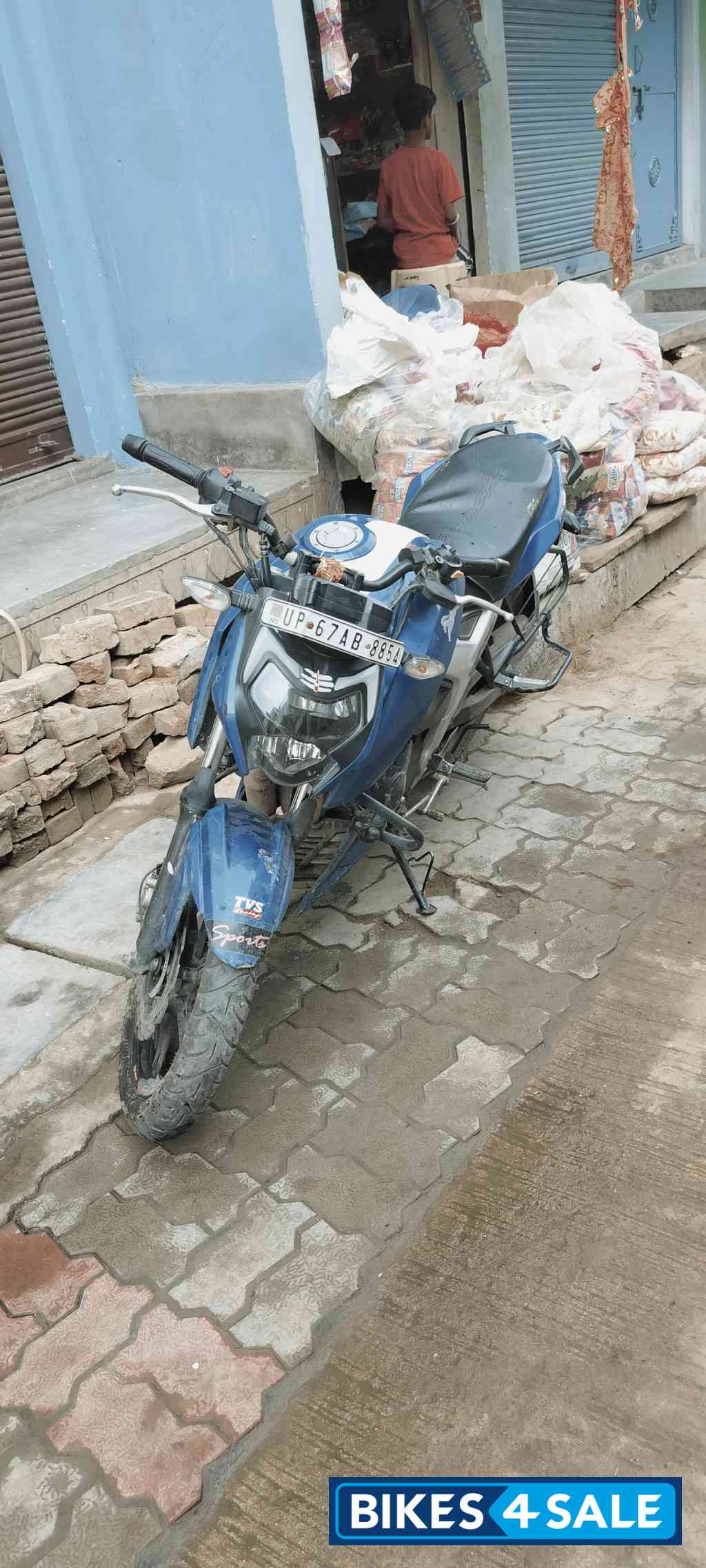 TVS Apache RTR 160 4V BS6