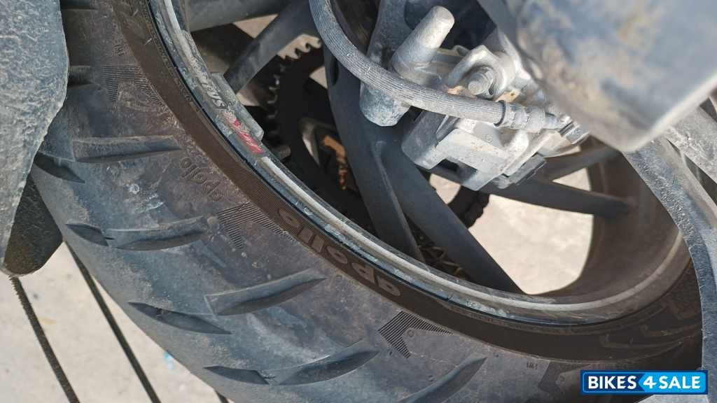 TVS Apache RTR 200 4V