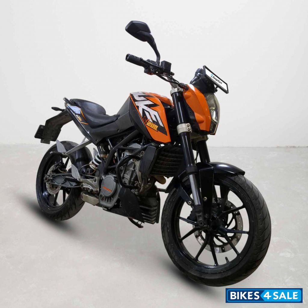 KTM Duke 200