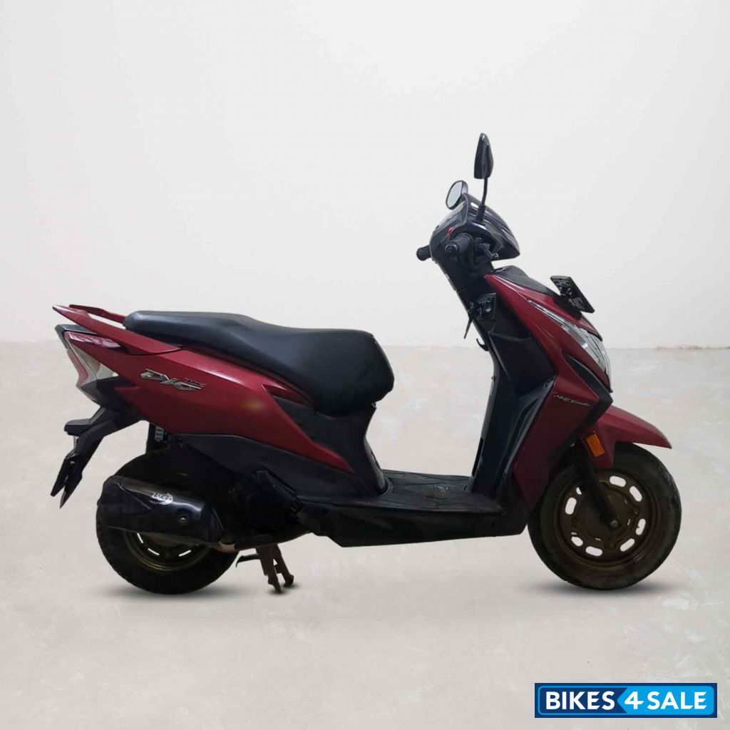 Honda Dio Deluxe