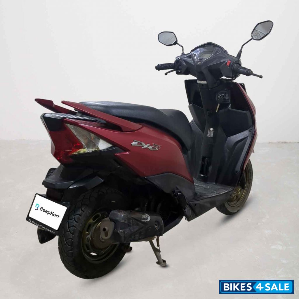 Honda Dio Deluxe