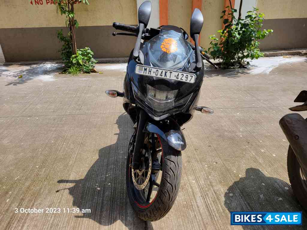 Suzuki Gixxer SF