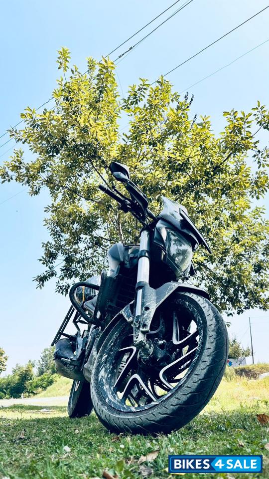 Bajaj Dominar 400 ABS BS6
