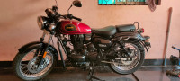 Red Benelli Imperiale 400 BS6