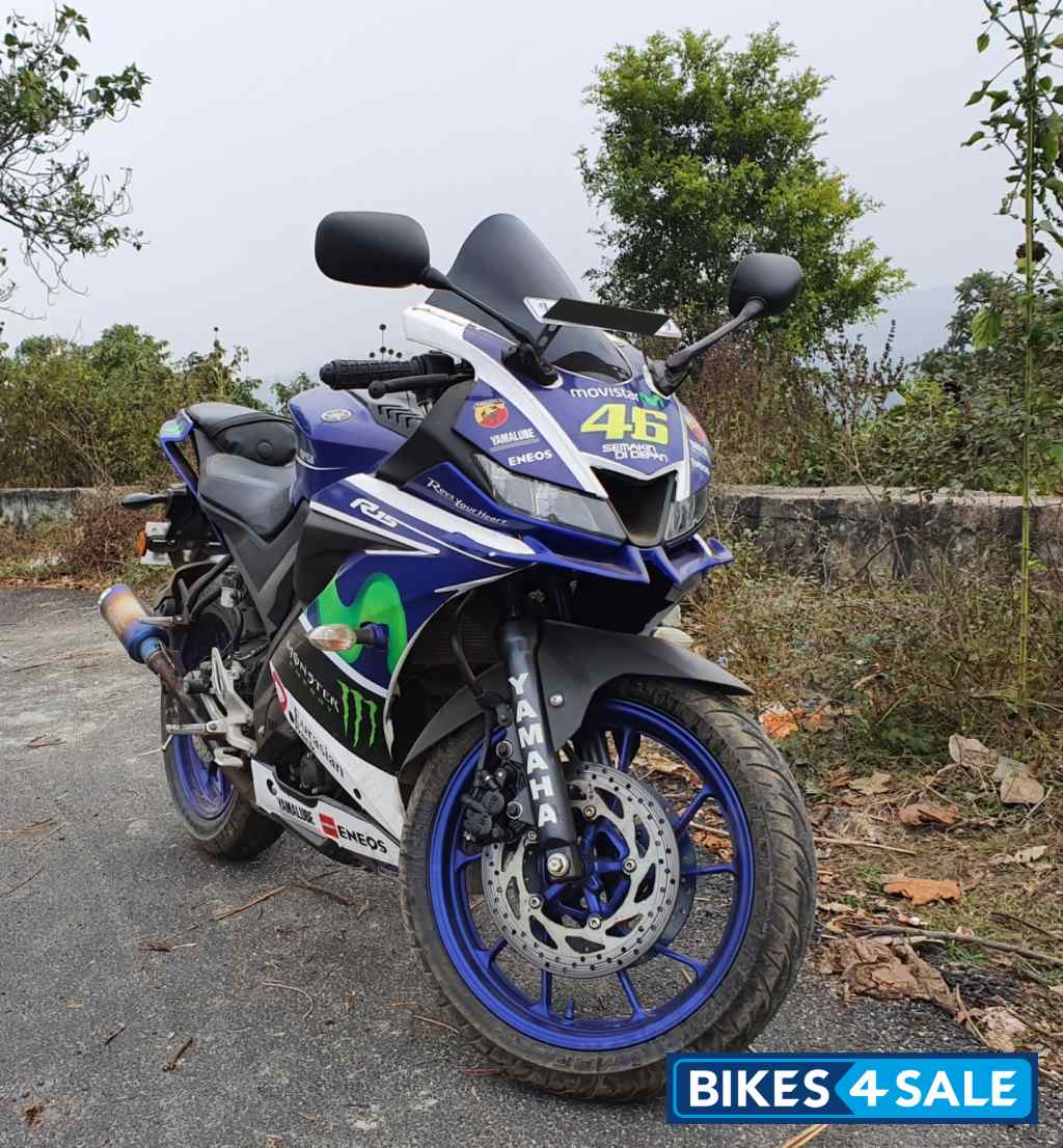 Blue Yamaha YZF R15 V3
