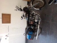 Black Royal Enfield Bullet Electra