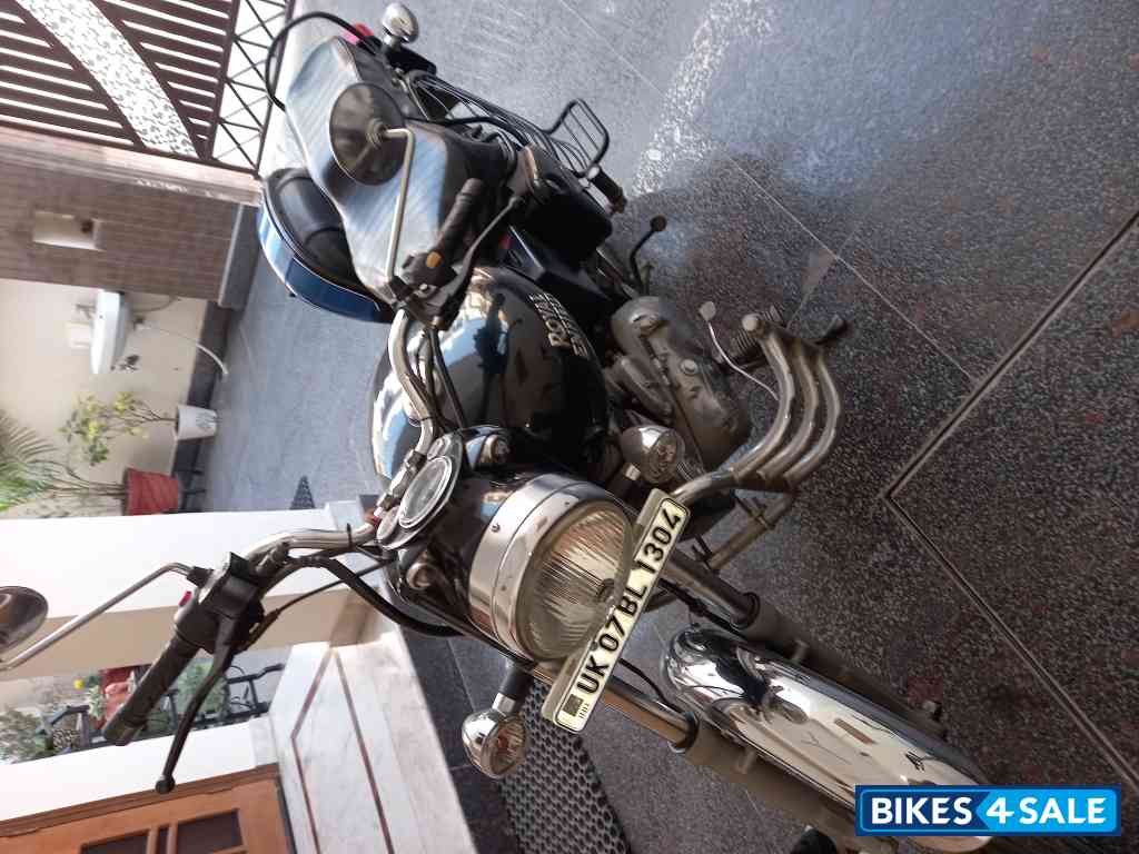 Black Royal Enfield Bullet Electra