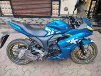 Suzuki Gixxer SF
