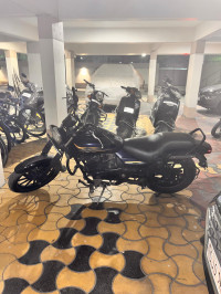 Bajaj Avenger Street 150