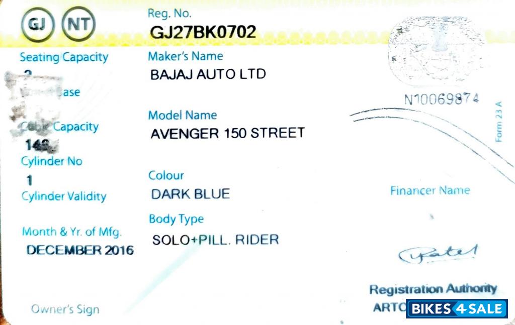 Bajaj Avenger Street 150