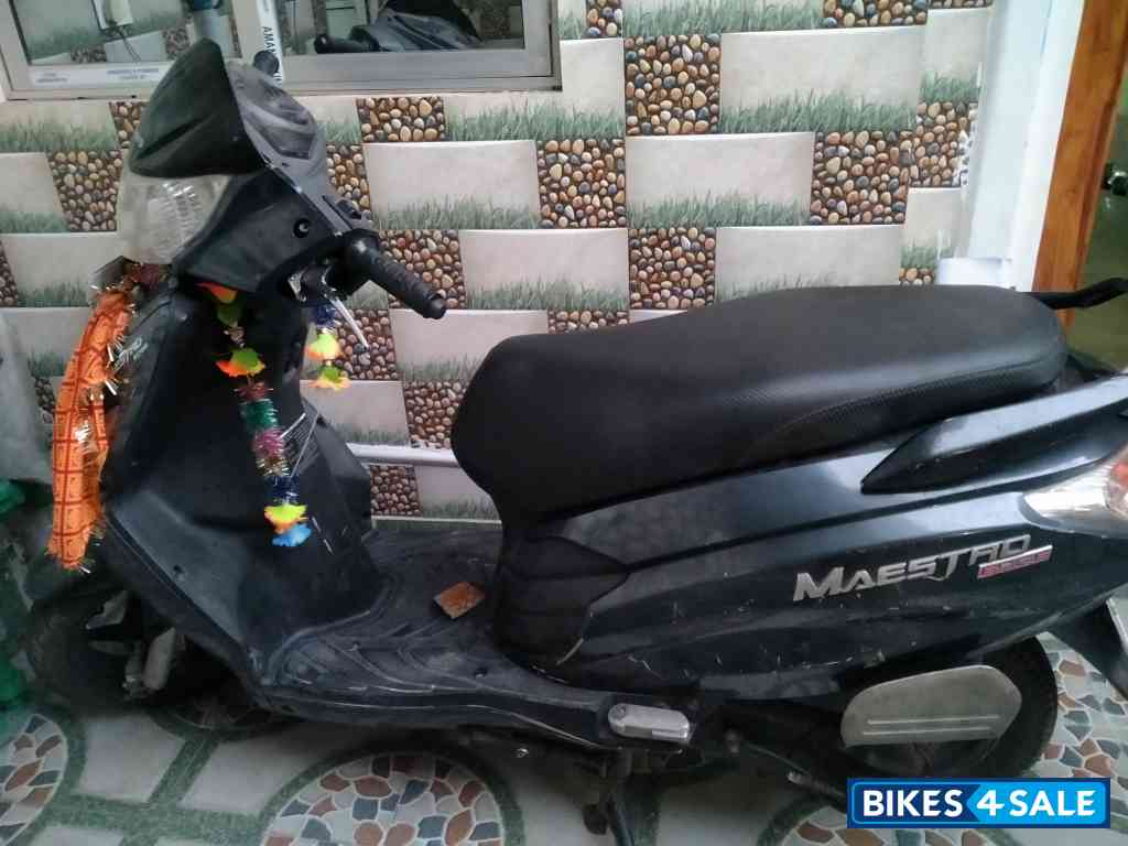 Black-blue Hero Maestro Edge