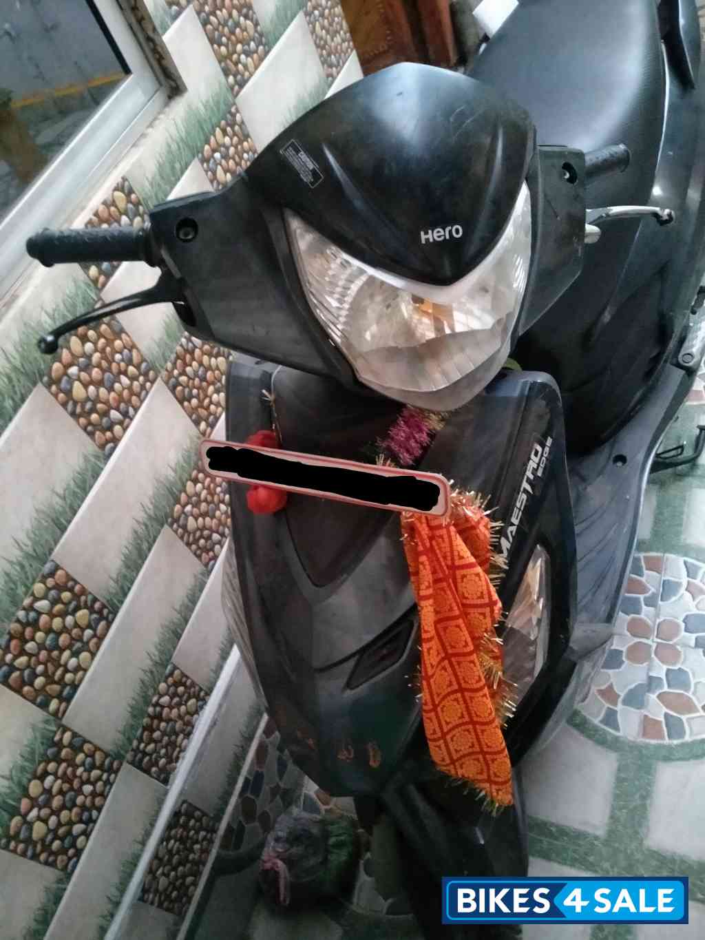 Black-blue Hero Maestro Edge