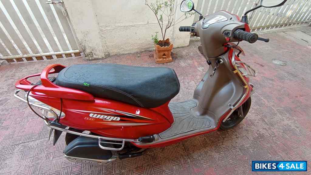 Red TVS Wego