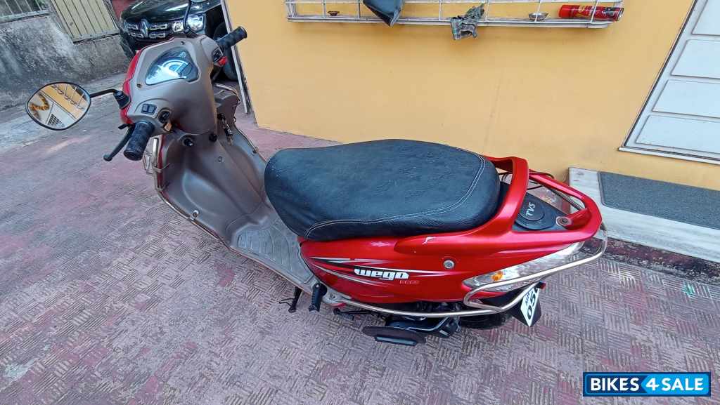 Red TVS Wego