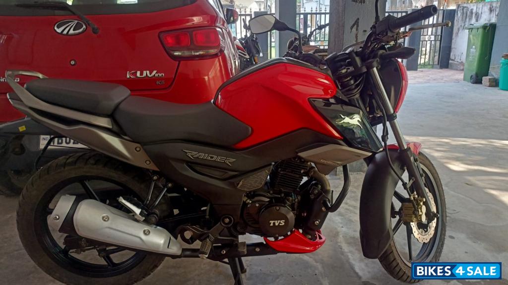 TVS Raider 125