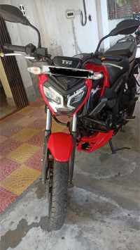 TVS Raider 125