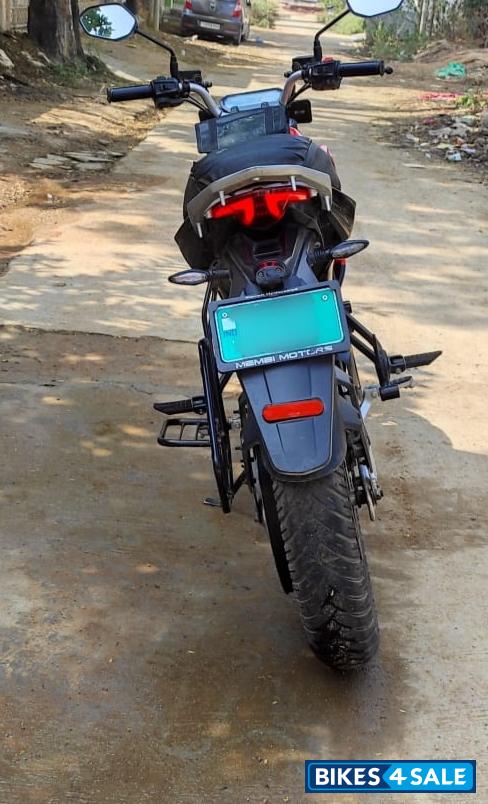 Red Revolt RV400 Eclipse Red