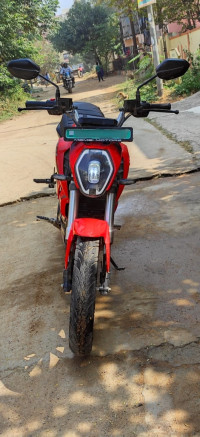 Red Revolt RV400 Eclipse Red