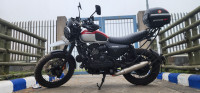 Yezdi Scrambler Dual Tone 2022 Model