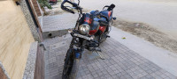 Bajaj Avenger Street 180