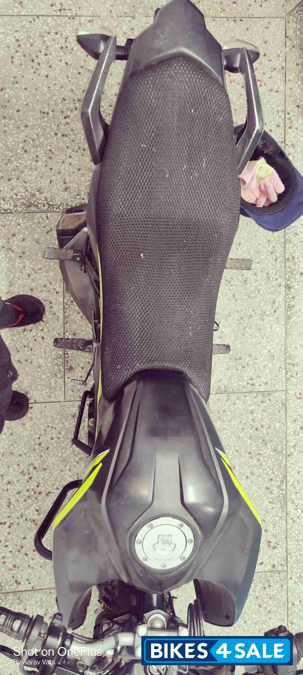 Grey Green Honda CB Hornet 160R ABS