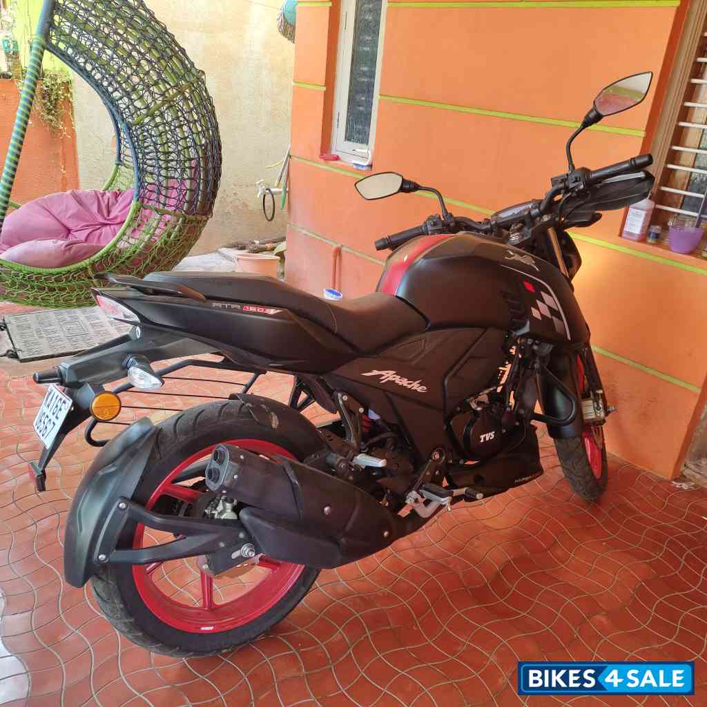 TVS Apache RTR 160 4V Special Edition