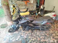 Matt Black Bajaj Dominar 250
