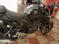 Yamaha FZ25