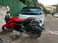 Revolt RV400 Eclipse Red