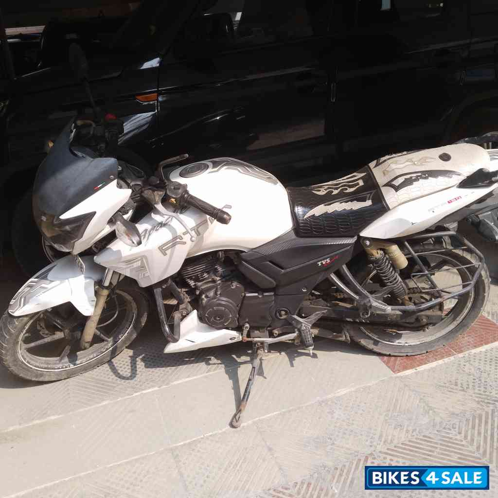 TVS Apache RTR 180