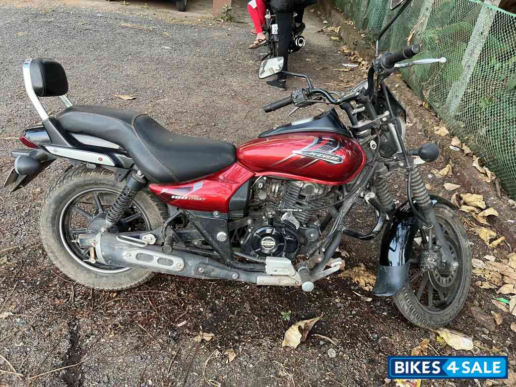 Bajaj Avenger Street 180