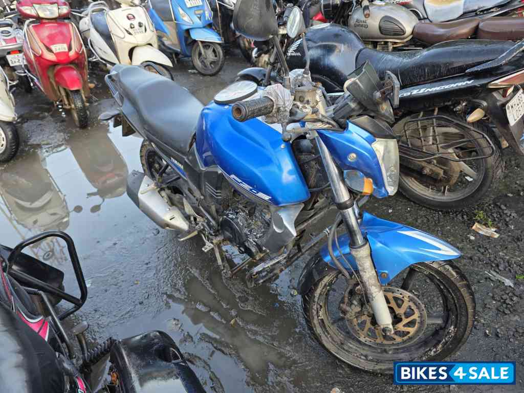 Blue Yamaha FZ-S